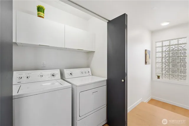 $635,000 | 19718 76th Avenue West, Unit C, Lynnwood, WA 98036