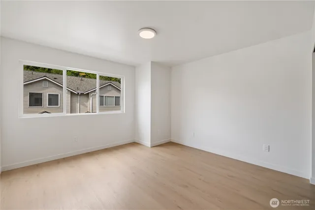 $635,000 | 19718 76th Avenue West, Unit C, Lynnwood, WA 98036