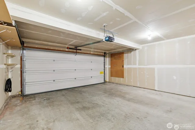 $635,000 | 19718 76th Avenue West, Unit C, Lynnwood, WA 98036