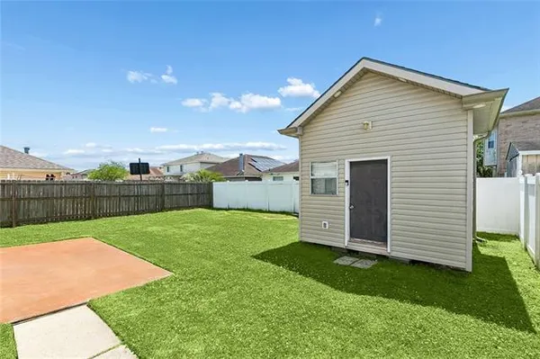 $329,000 | 2238 North Village Green Street, Harvey, LA 70058