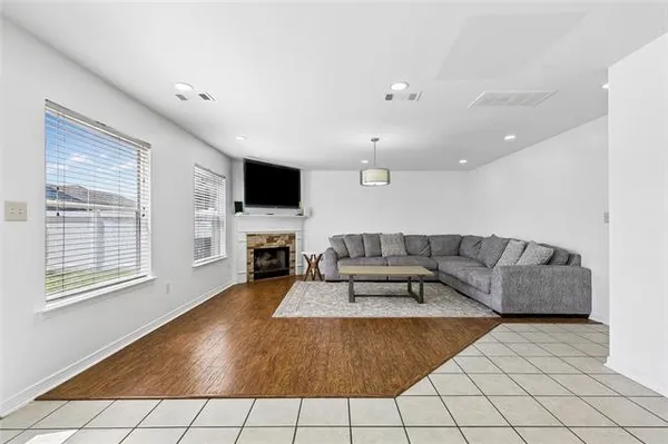 $329,000 | 2238 North Village Green Street, Harvey, LA 70058