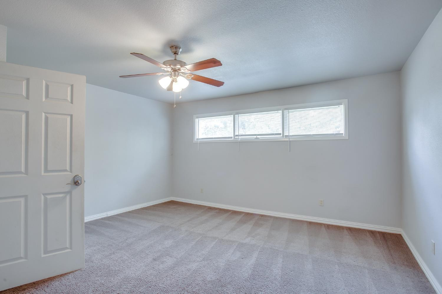 3209 31st Street Lubbock, TX 79410 - Photo 7 of 14 Photo 7