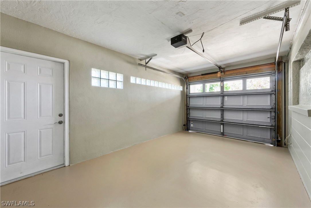 1438 Byron Road Fort Myers, FL 33919 - Photo 25 of 30 Gallery Image 25
