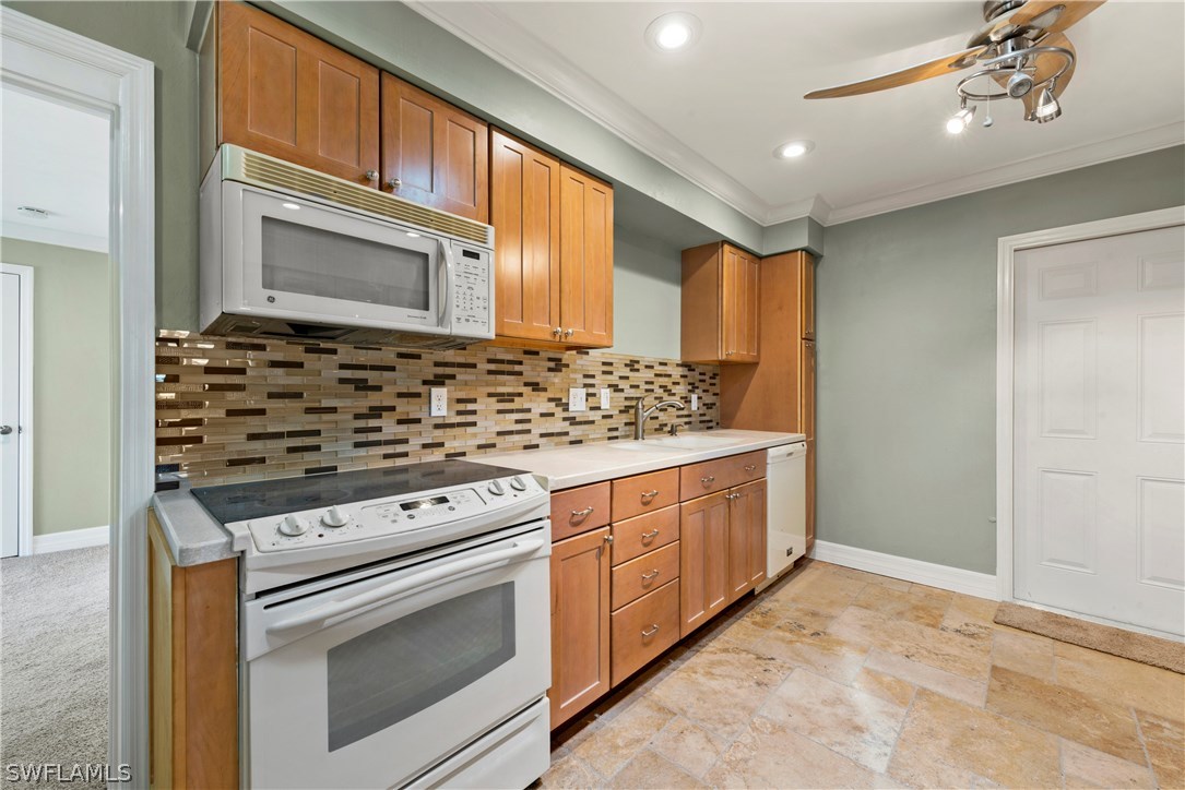 1438 Byron Road Fort Myers, FL 33919 - Photo 8 of 30 Gallery Image 8