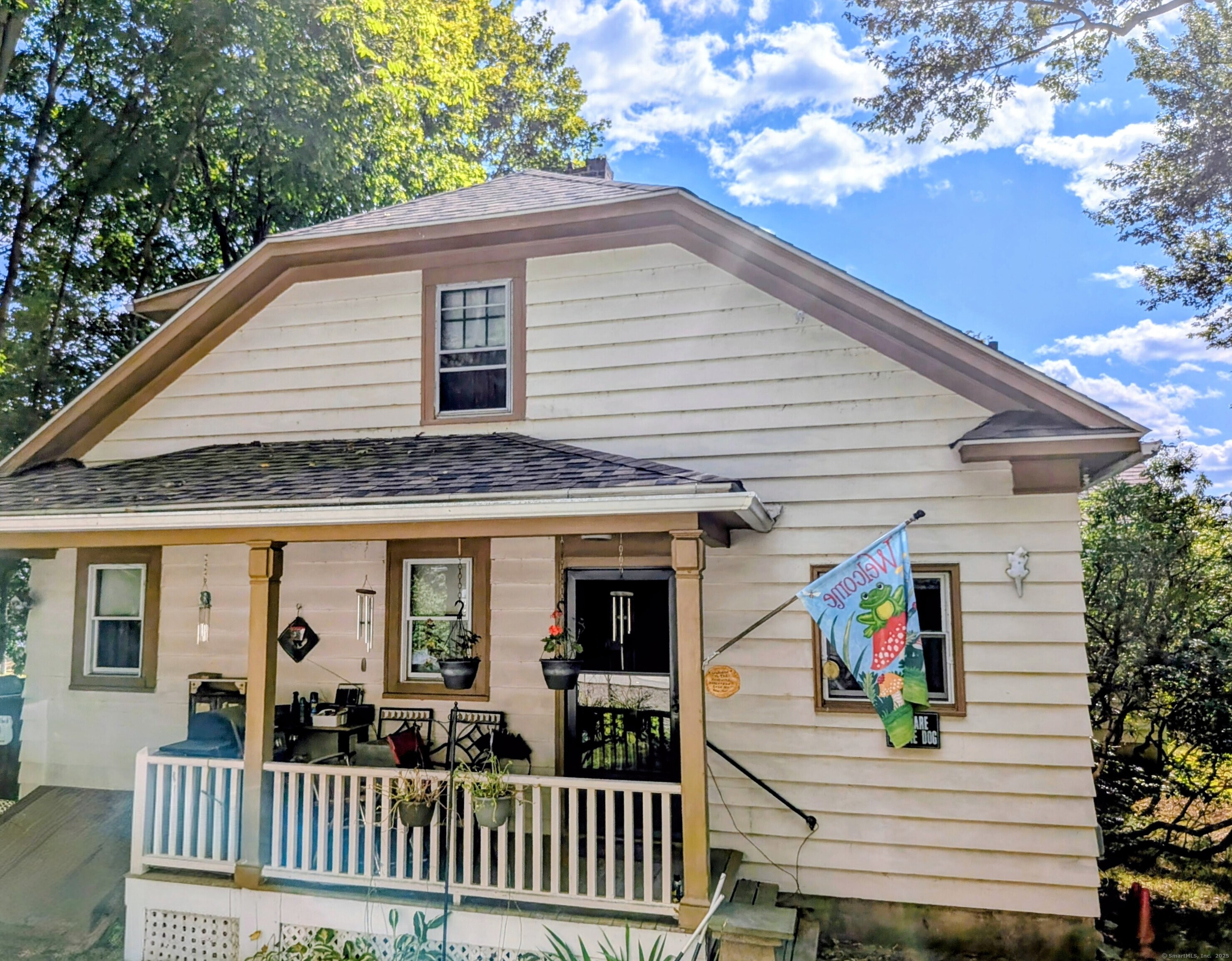 61 Pershing Avenue Seymour, CT 06483 - Photo 1 of 26
