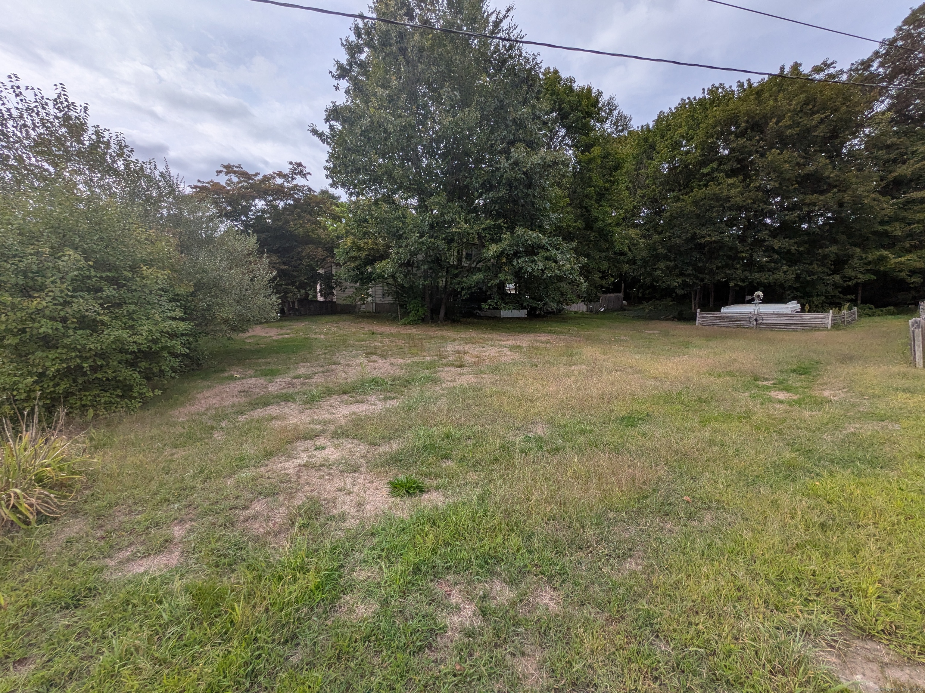 61 Pershing Avenue Seymour, CT 06483 - Photo 10 of 26