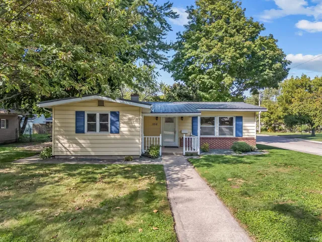 $214,900 | 556 Broad Avenue, Nappanee, IN 46550