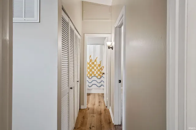 $214,900 | 556 Broad Avenue, Nappanee, IN 46550