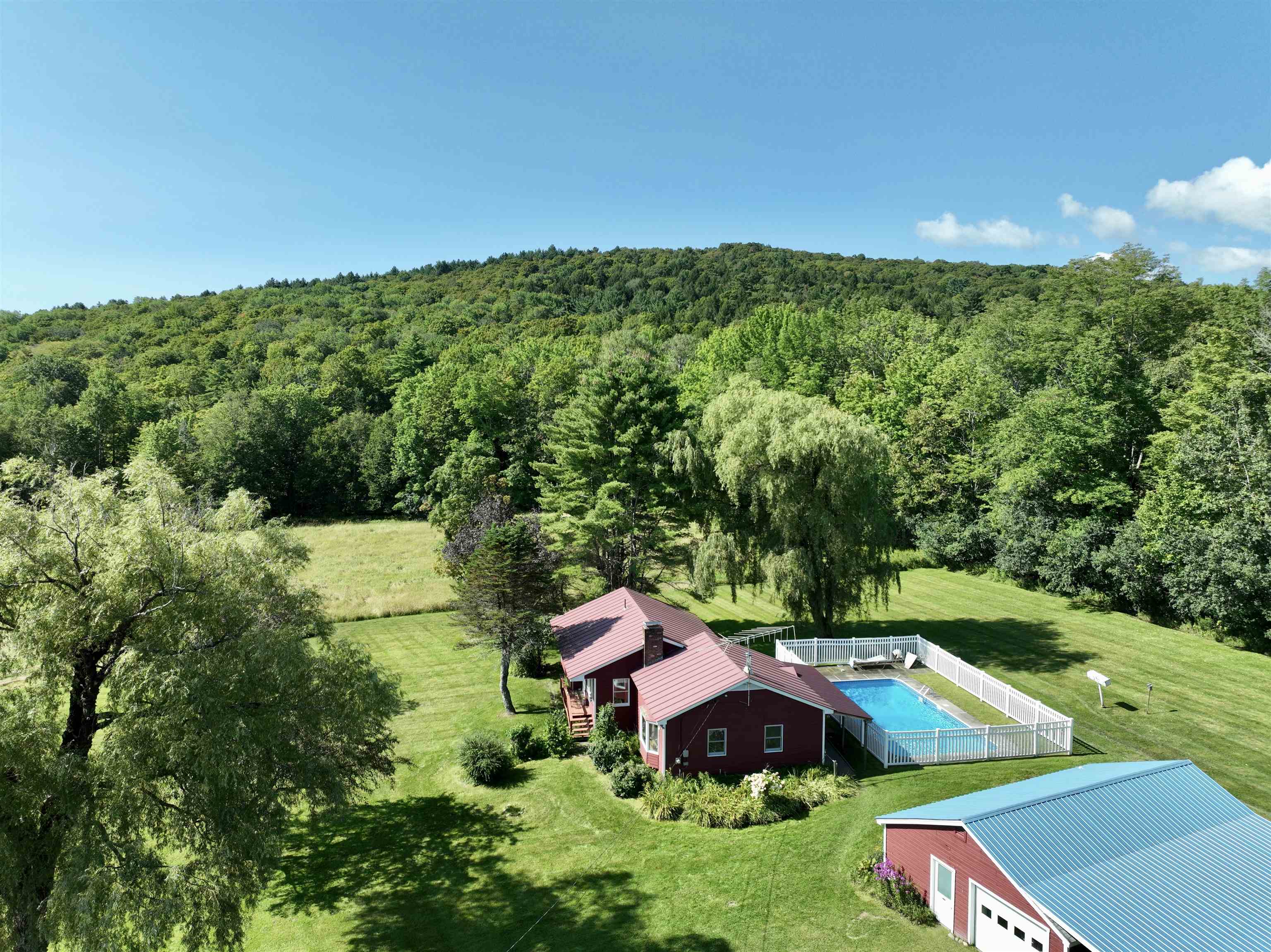 2767 Sawnee Bean Road Thetford, VT 05075 - Photo 3 of 13 Gallery Image 3
