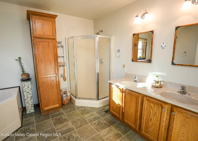 $649,000 | 60 John Shults Road, Saugerties, NY 12490