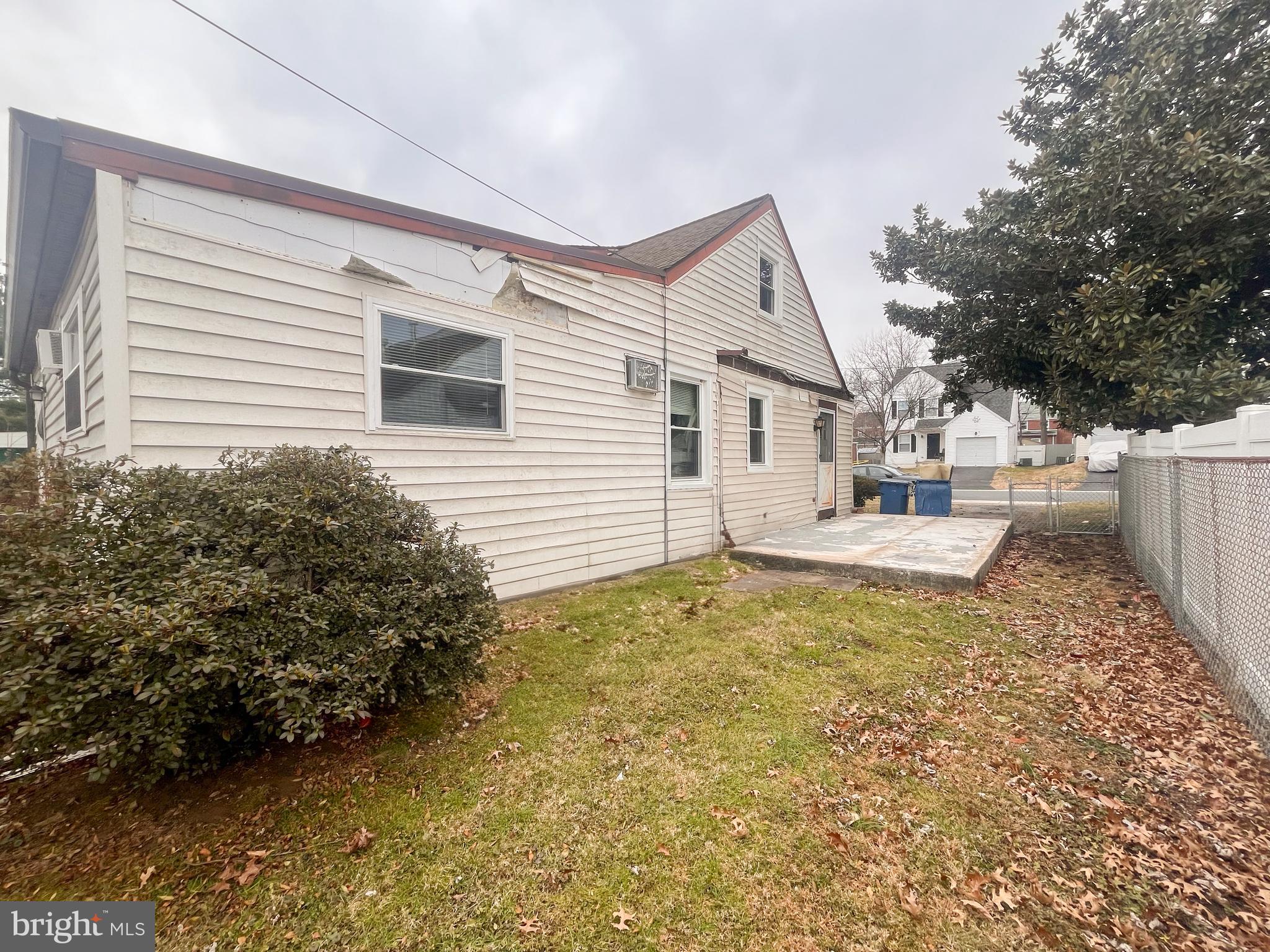 105 Harding Avenue Wilmington, DE 19804 - Photo 16 of 16 a view of back yard of the house