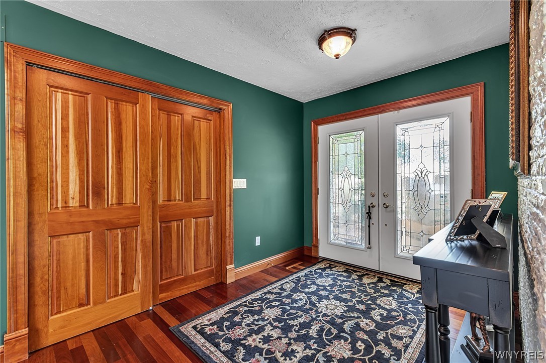 7932 Quaker Road Orchard Park, NY 14127 - Photo 6 of 49