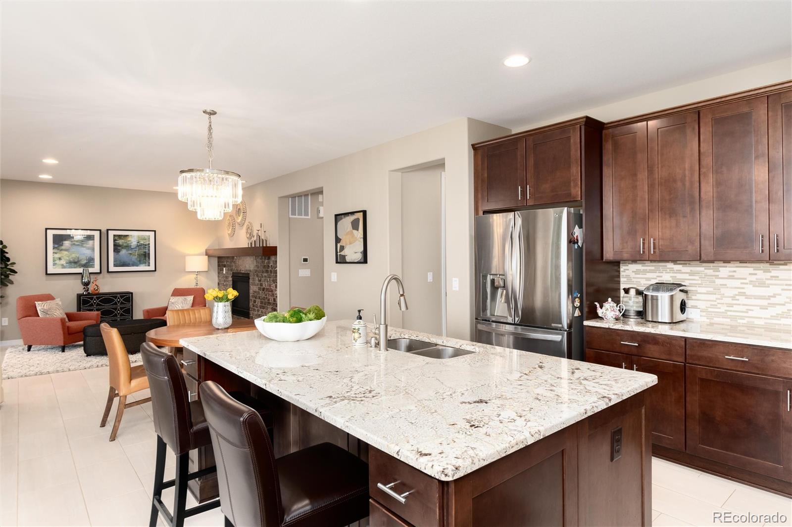 10877 Skydance Drive Highlands Ranch, CO 80126 - Photo 9 of 49 Gallery Image 9