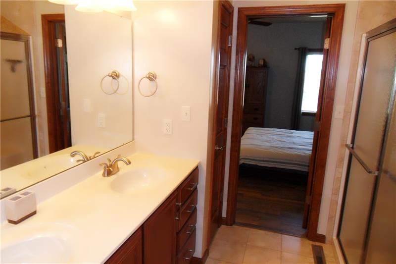 1218 Bedford Road Irwin, PA 15642 - Photo 13 of 25 Gallery Image 13