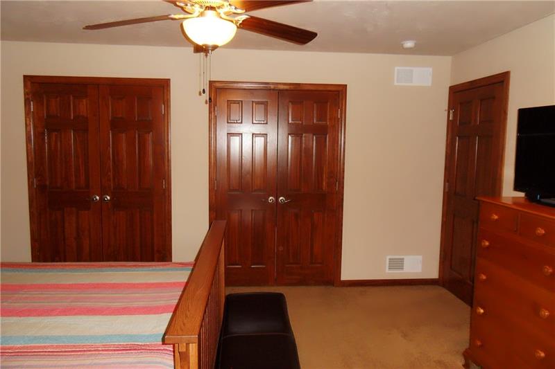 1218 Bedford Road Irwin, PA 15642 - Photo 15 of 25 Gallery Image 15