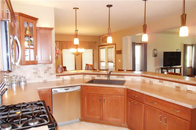 1218 Bedford Road Irwin, PA 15642 - Photo 8 of 25 Gallery Image 8