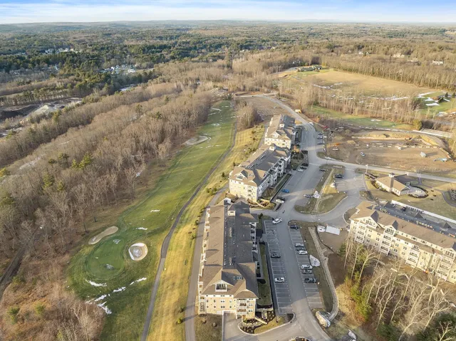 $699,900 | 3 Longview Drive, Unit 305, Atkinson, NH 03811