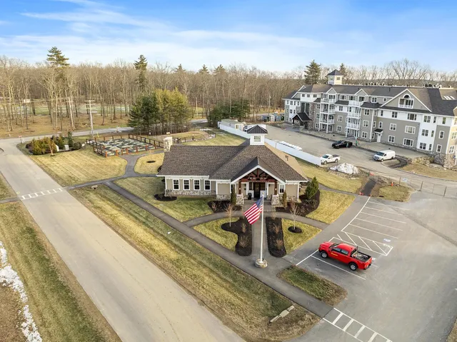 $699,900 | 3 Longview Drive, Unit 305, Atkinson, NH 03811
