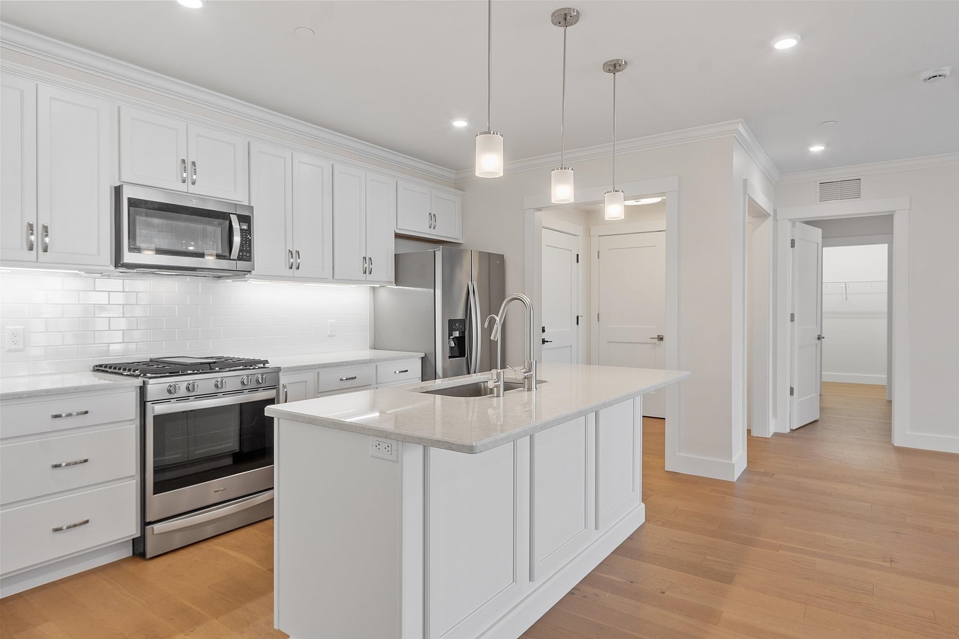 3 Longview Drive, Unit 305 Atkinson, NH 03811 - Photo 6 of 41