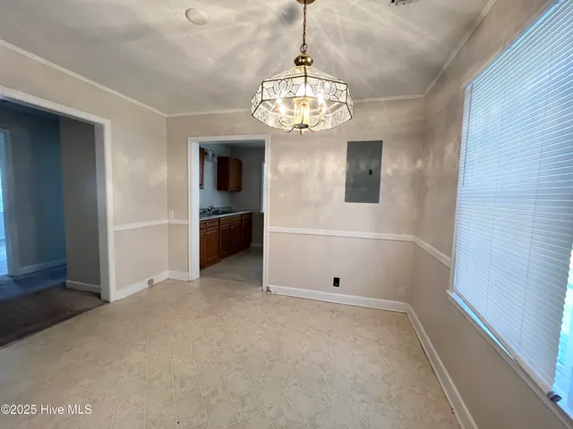 $1,317 | 1001 West Main Street, Elizabeth City, NC 27909