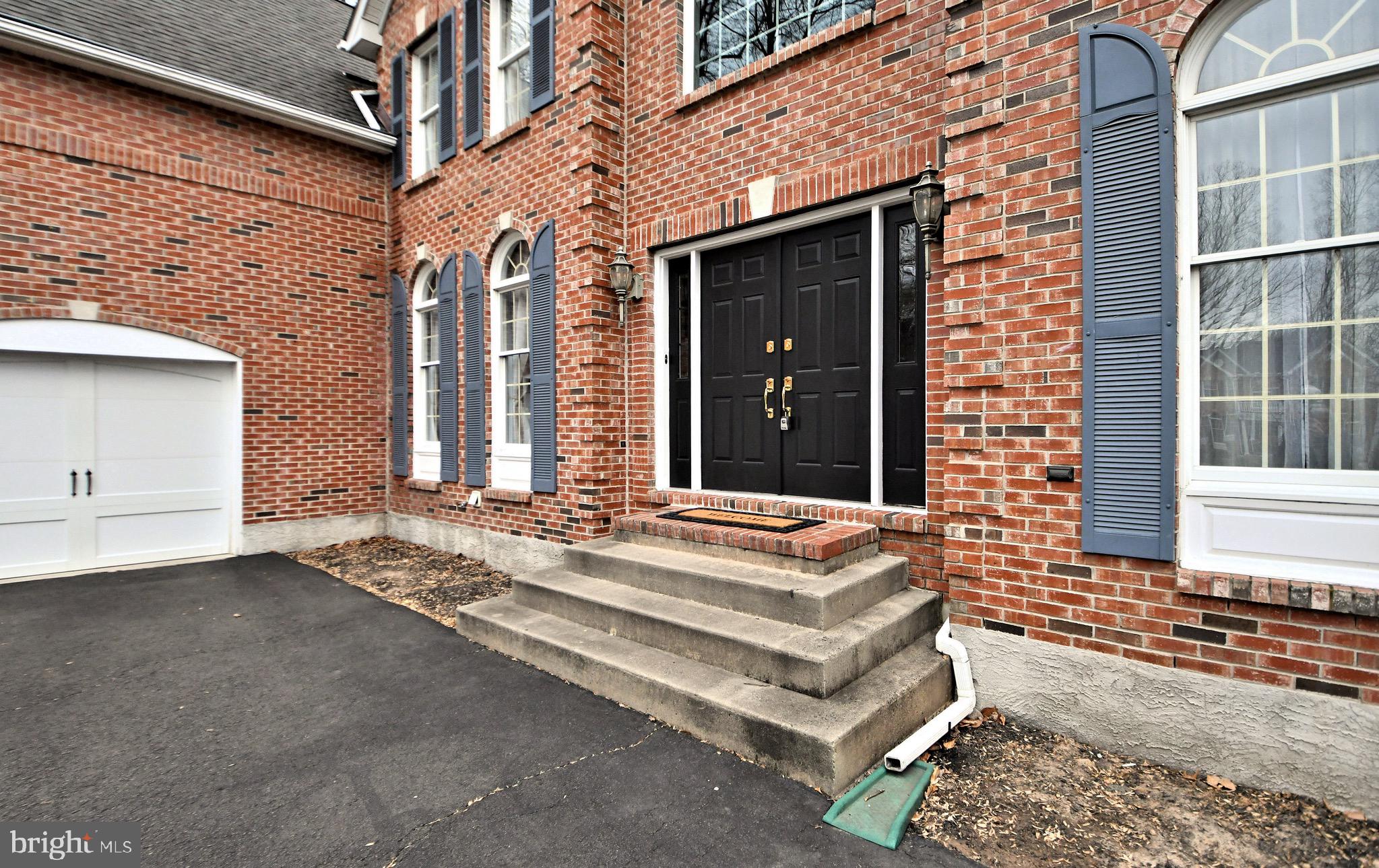 3375 Byron Drive Doylestown, PA 18902 - Photo 3 of 6