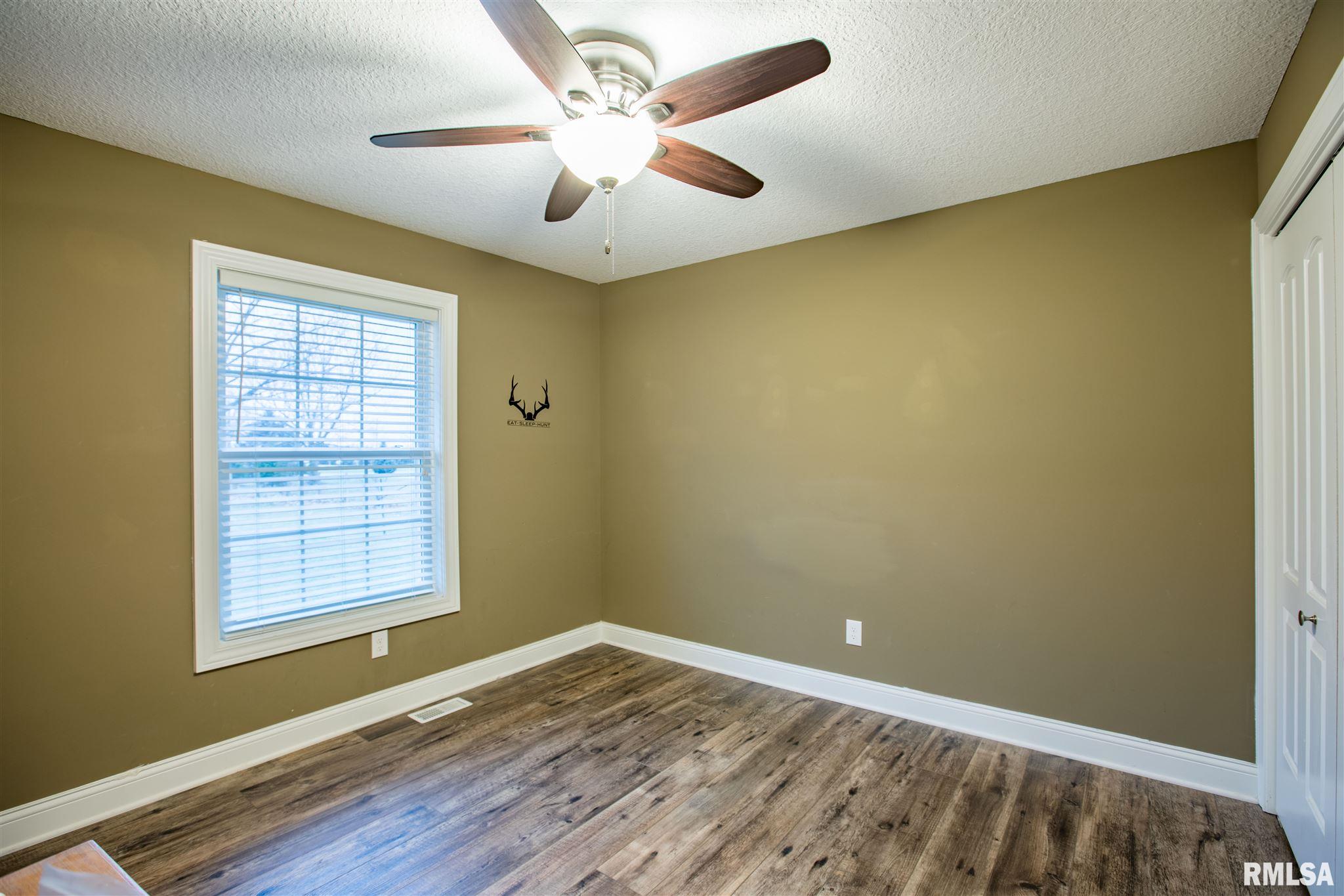 9431 108th Street West Taylor Ridge, IL 61284 - Photo 16 of 29 Gallery Image 16