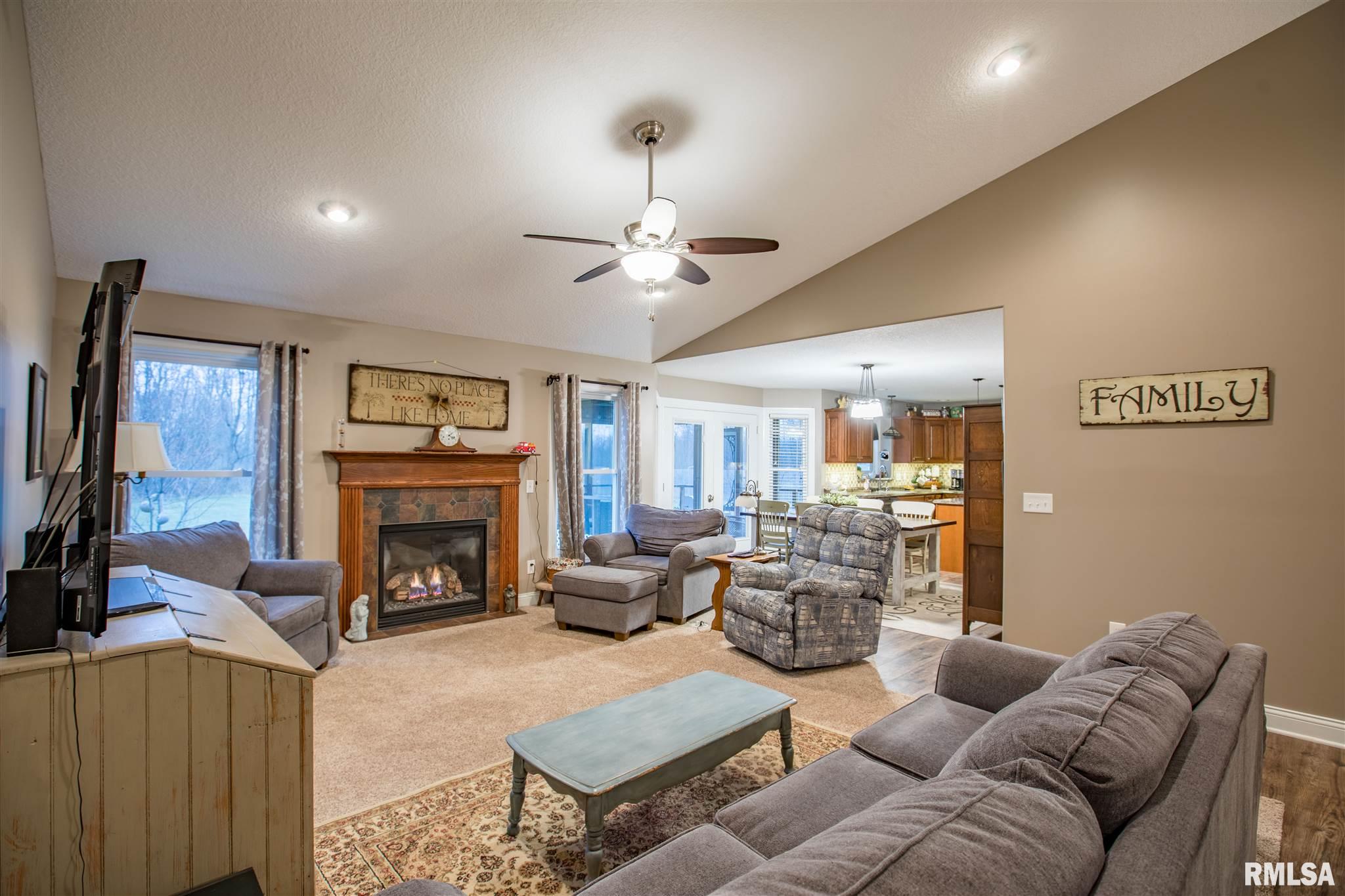 9431 108th Street West Taylor Ridge, IL 61284 - Photo 10 of 29 Gallery Image 10