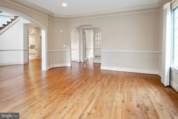 $9,500 | 6251 Linway Terrace, McLean, VA 22101