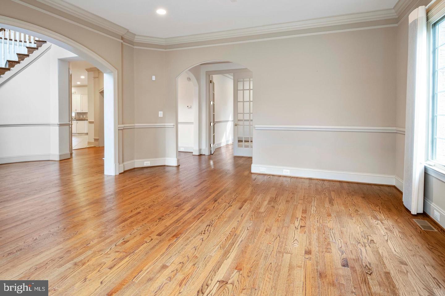 6251 Linway Terrace McLean, VA 22101 - Photo 14 of 52