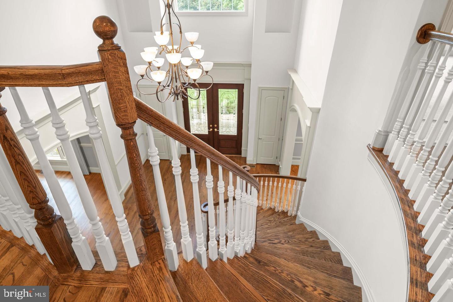 6251 Linway Terrace McLean, VA 22101 - Photo 28 of 52