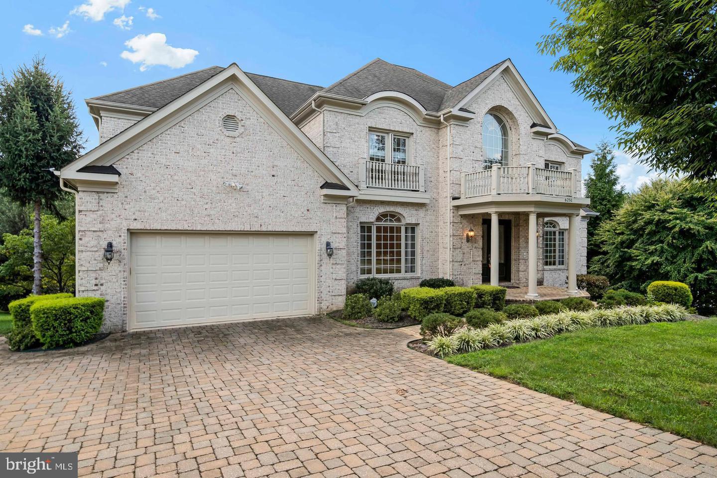 6251 Linway Terrace McLean, VA 22101 - Photo 3 of 52