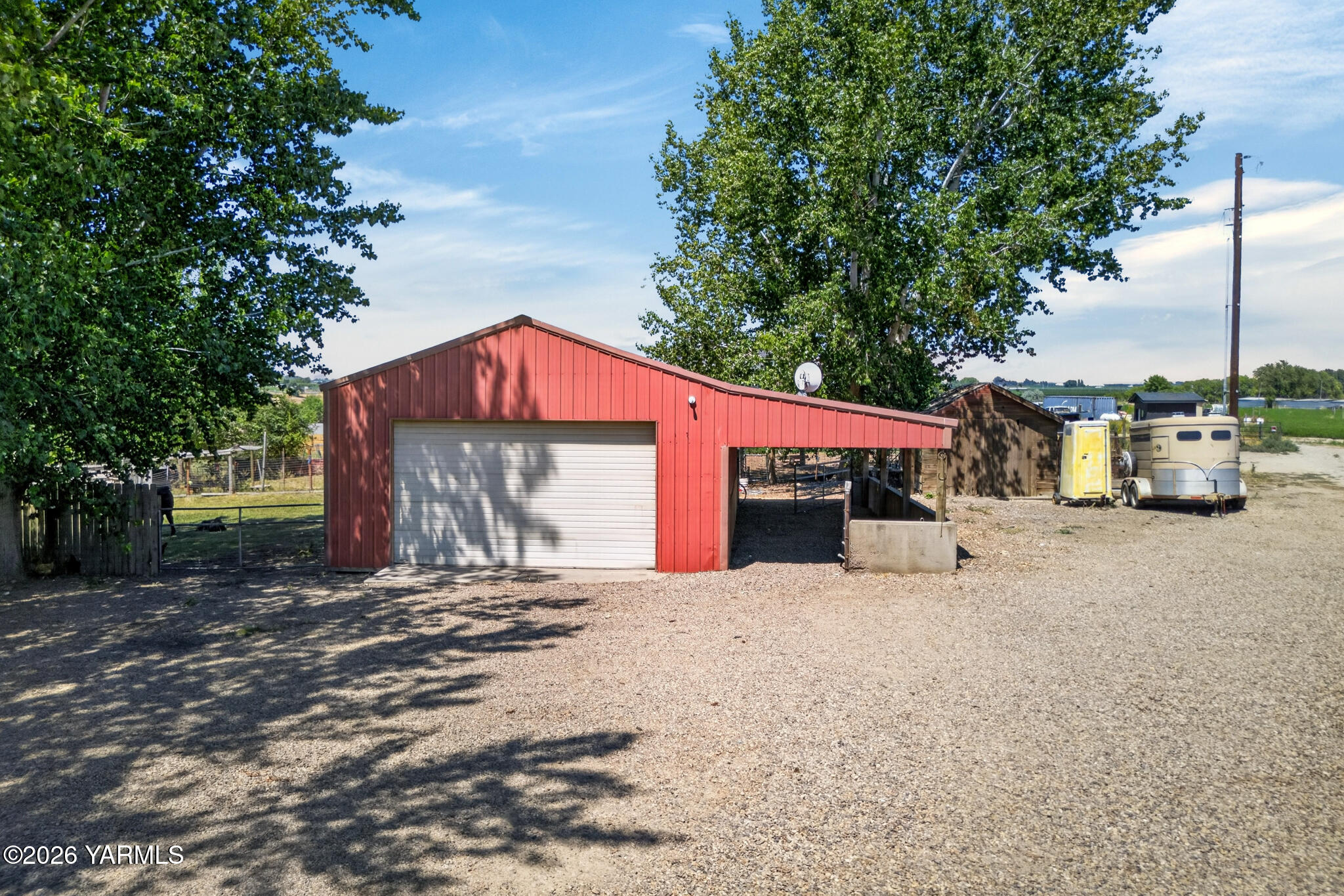 2281 Gurley Road Granger, WA 98932 - Photo 7 of 41 7 Shop