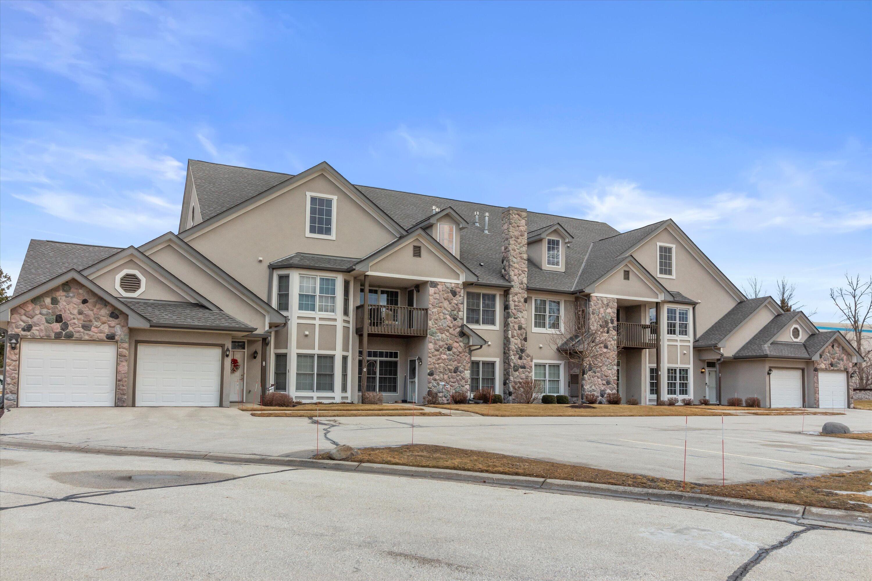 N30-w23087 Pineview Way, Unit 7 Pewaukee, WI 53072 - Photo 1 of 34 01-IMG_0069