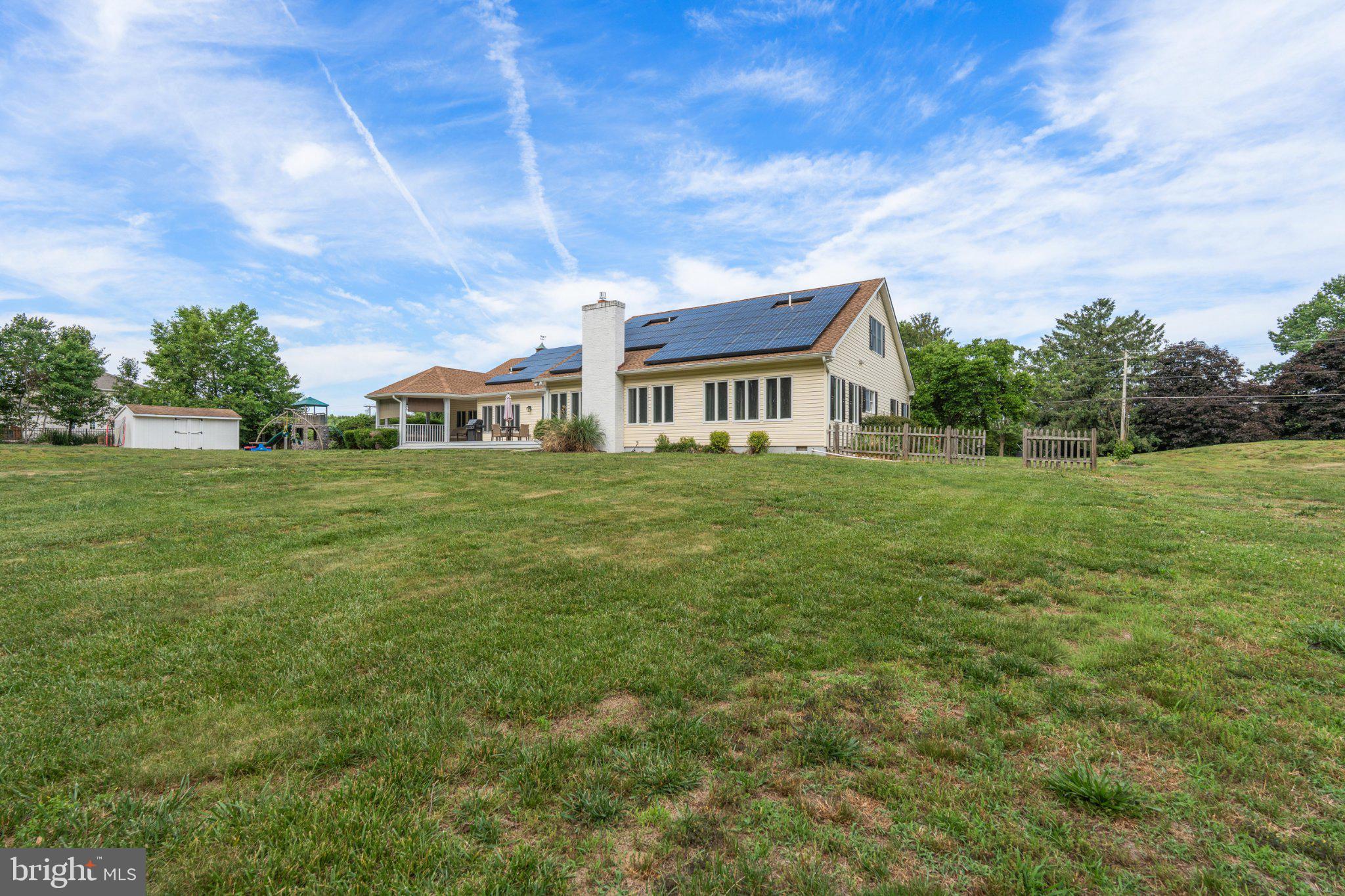 836 Hardingville Road Monroeville, NJ 08343 - Photo 40 of 58 Spacious home on lush green grounds.
