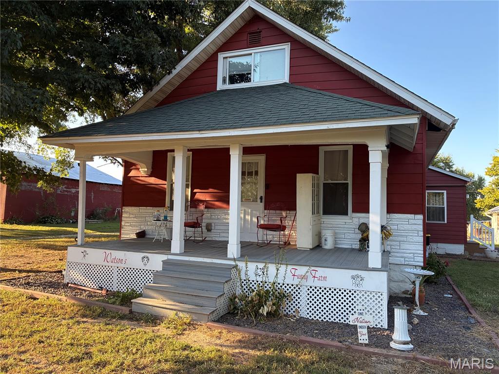 541 Ripson Bridge Avenue Sorento, IL 62086 - Photo 1 of 8 Gallery Image 1