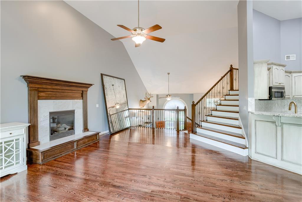 6764 Longview Road Shawnee, KS 66218 - Photo 12 of 57