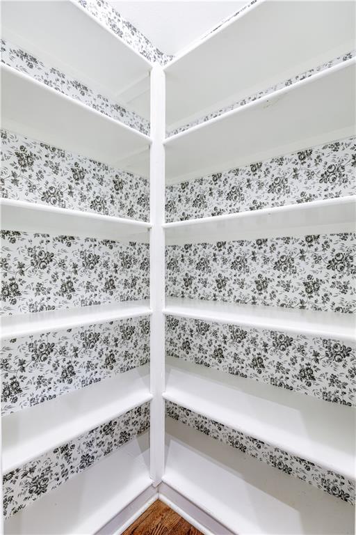 6764 Longview Road Shawnee, KS 66218 - Photo 18 of 57