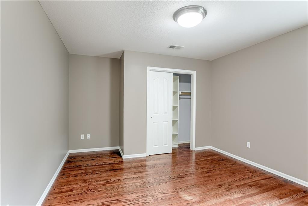 6764 Longview Road Shawnee, KS 66218 - Photo 27 of 57