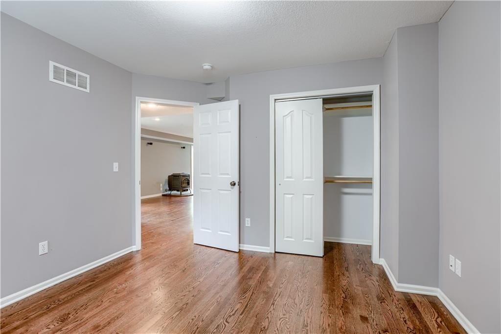 6764 Longview Road Shawnee, KS 66218 - Photo 32 of 57