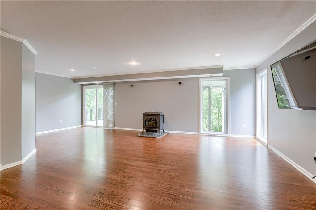 6764 Longview Road Shawnee, KS 66218 - Photo 39 of 57