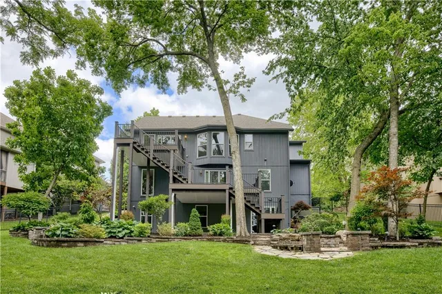 $669,900 | 6764 Longview Road, Shawnee, KS 66218