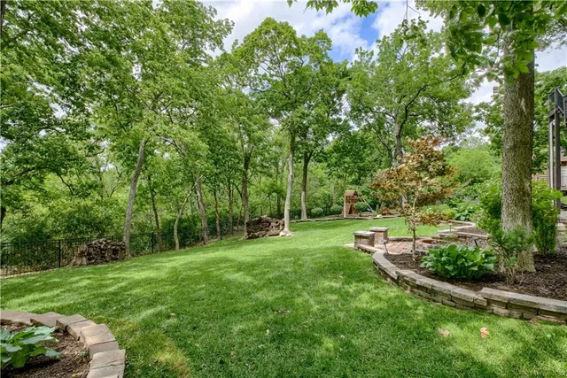 $669,900 | 6764 Longview Road, Shawnee, KS 66218