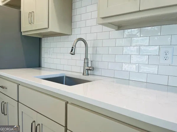 $995 | 105 Gardenia Lane, Unit 105A, LaGrange, GA 30240