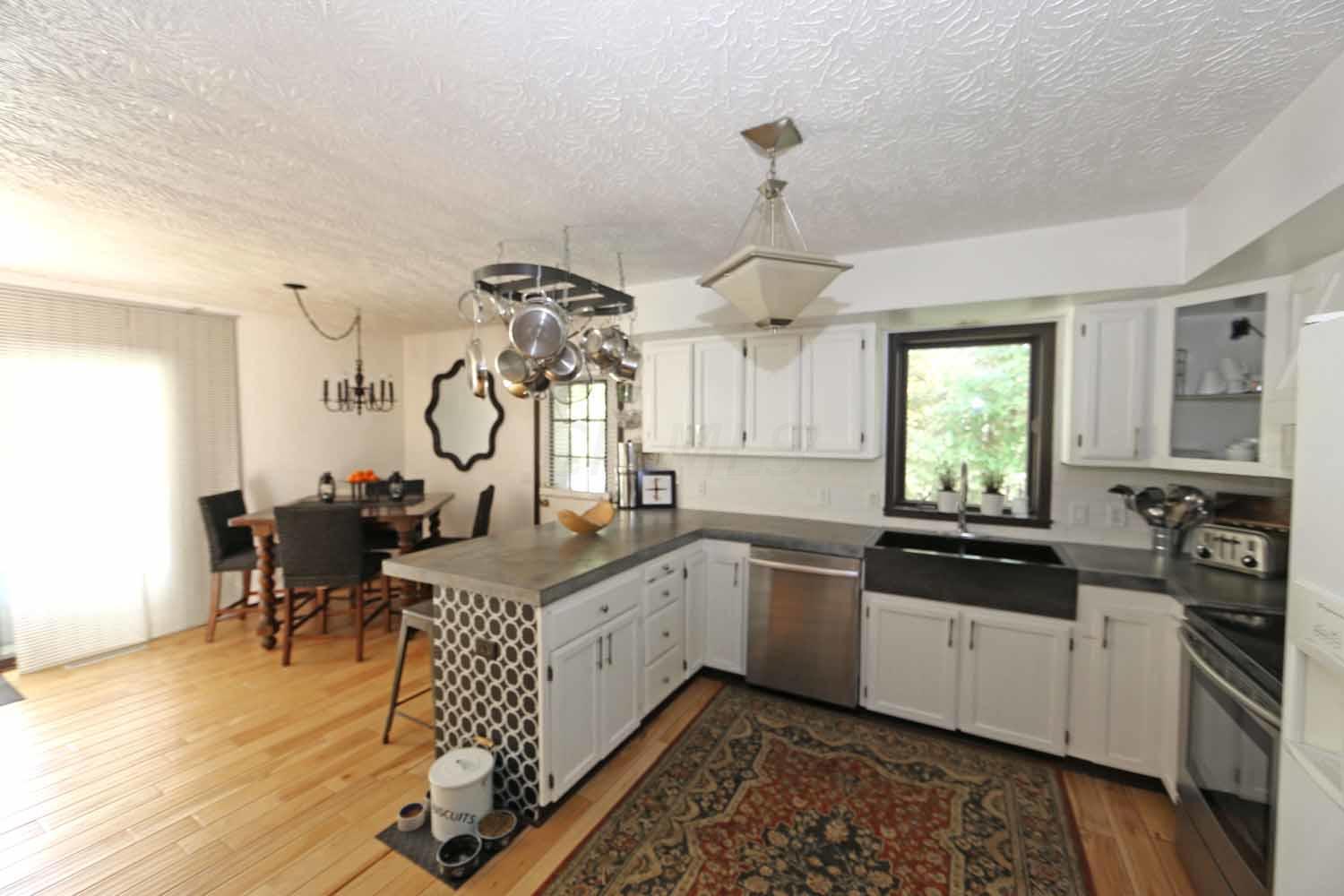 607 Terrace Ridge Circle Howard, OH 43028 - Photo 10 of 29