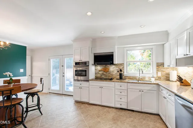 $3,300 | 304 Latimer Road, Raleigh, NC 27609