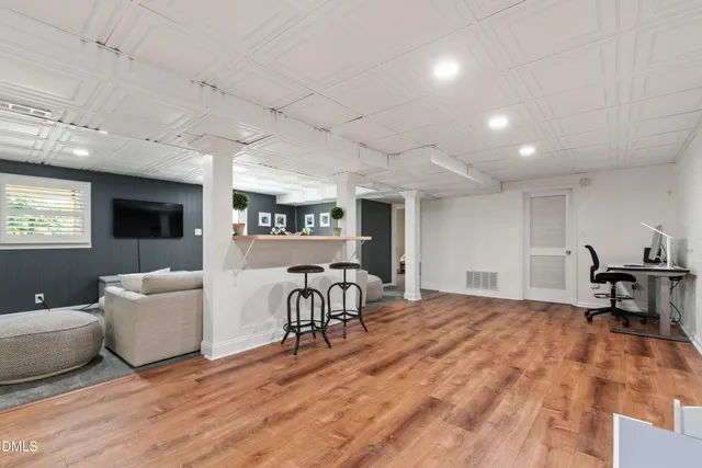 $3,300 | 304 Latimer Road, Raleigh, NC 27609