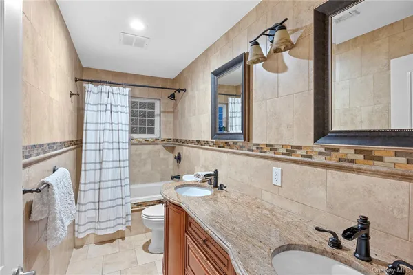 $1,750,000 | 1397 Gaston Street, Wantagh, NY 11793