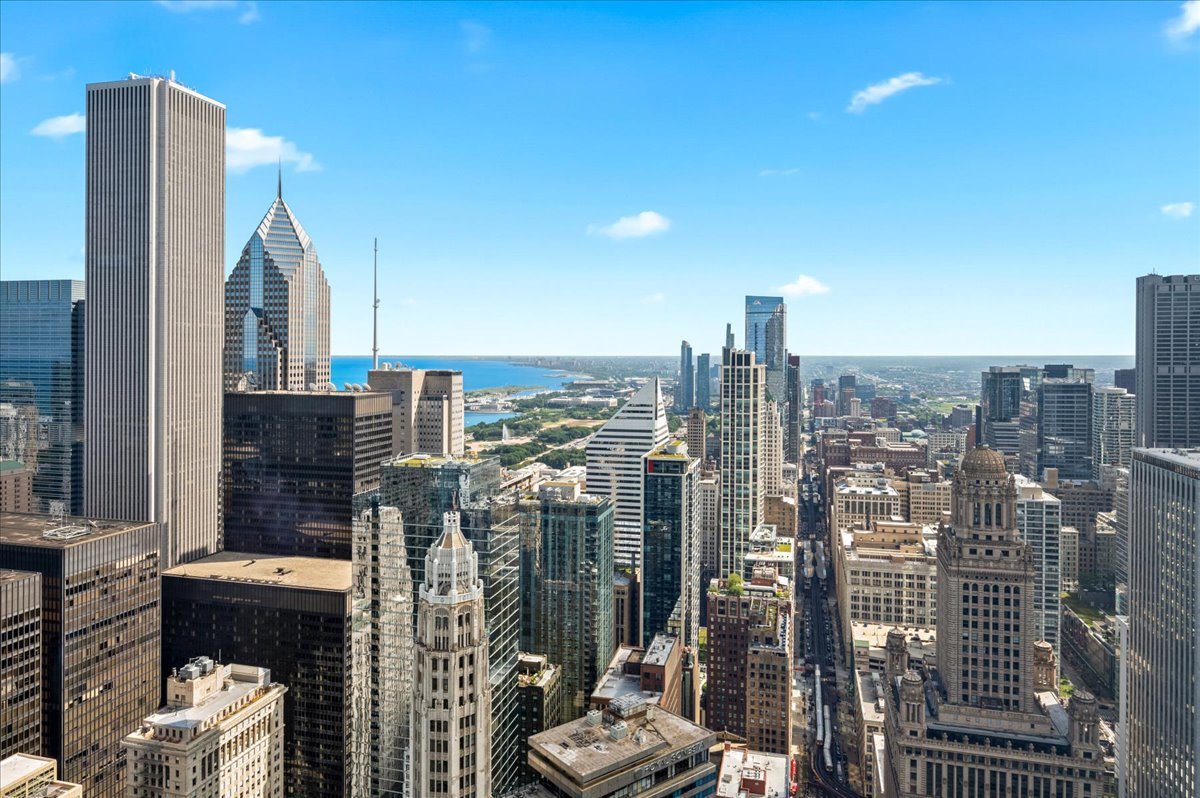 401 North Wabash Avenue, Unit 48I Chicago, IL 60611 - Photo 26 of 40