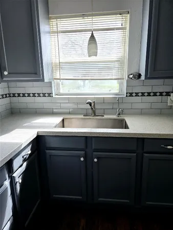 $1,600 | 618 Fostoria Lane, Houston, TX 77076