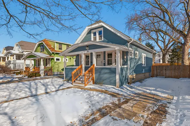 $250,000 | 216 North 63rd Street, Milwaukee, WI 53213